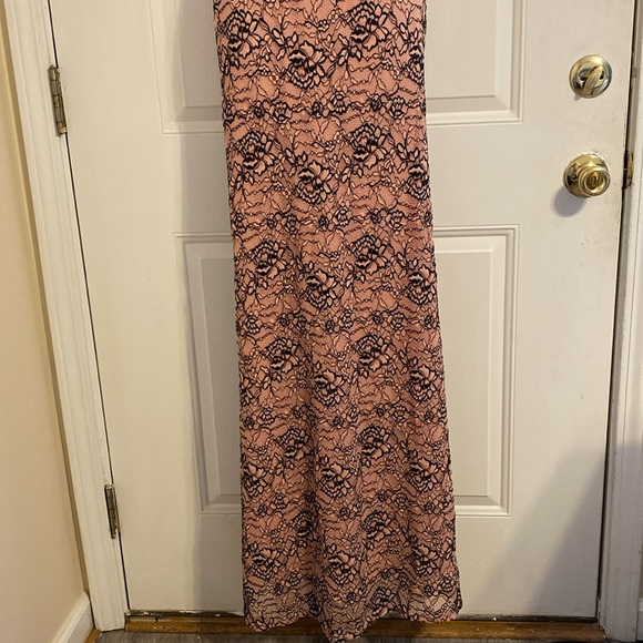 NWT Beautiful Maxi Strapless Pink Gown With Black Lace Overlay - Picture 5 of 6